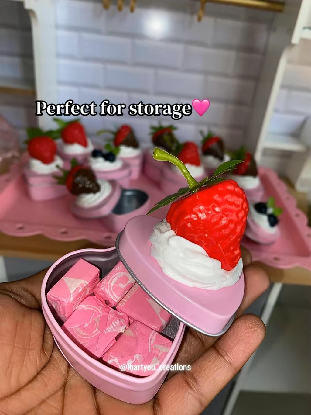 Heart ‘Fake Cake’ Tins