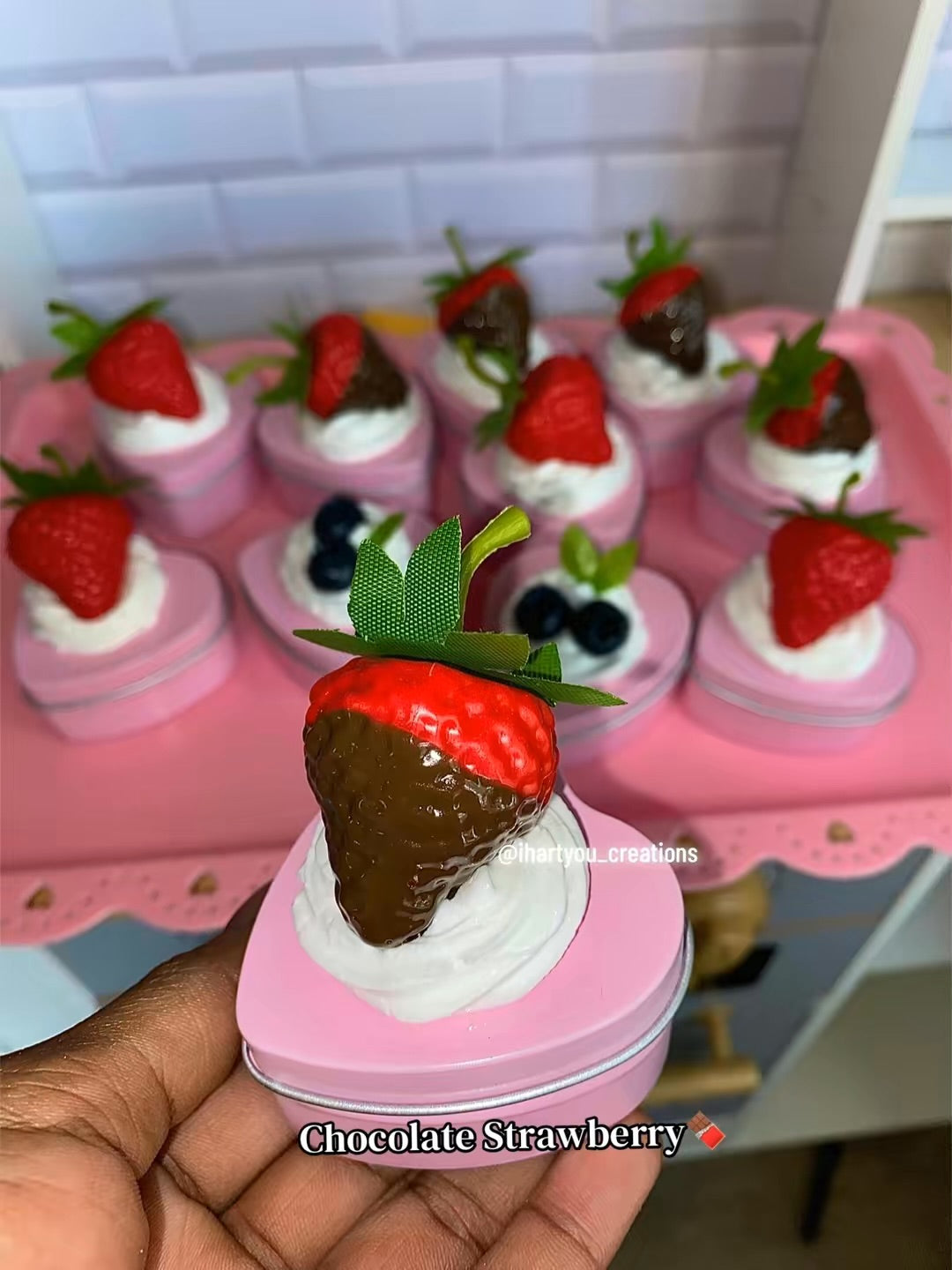 Heart ‘Fake Cake’ Tins